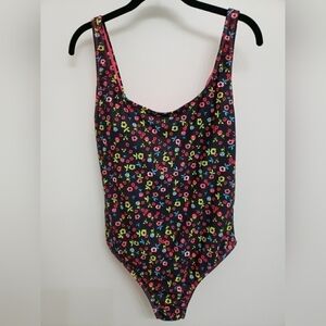 Kensie Floral Padded Swimsuit Sz M